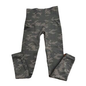 Spanx Camo Leggings Size Small Look at Me Now Comfort Athleisure FL3515 Cropped